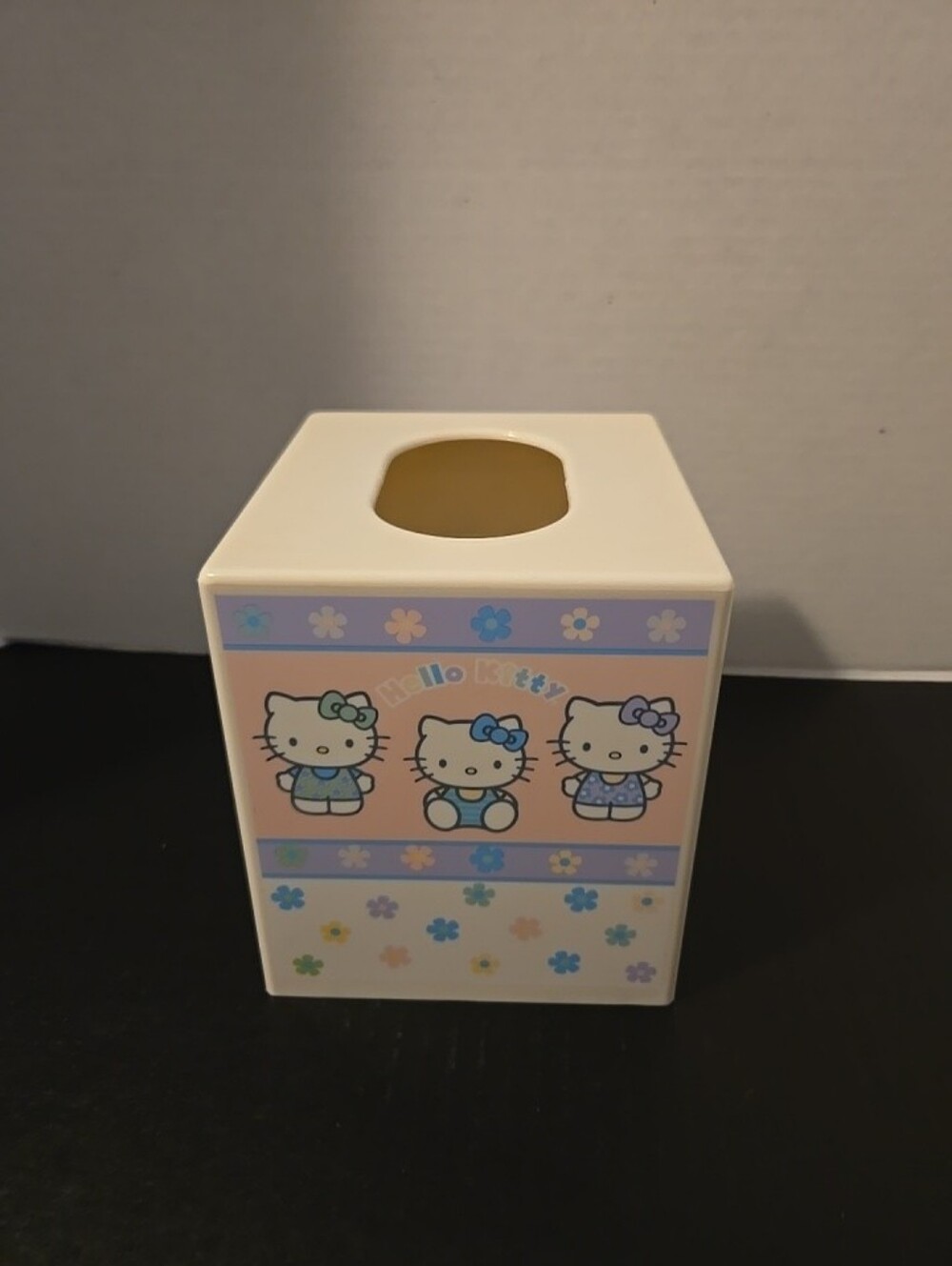 Hello Kitty Tissue Box Cover Plastic Cube Vintage Sanrio